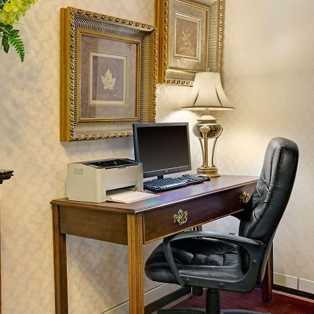 Days Inn & Suites By Wyndham Hickory Eksteriør bilde