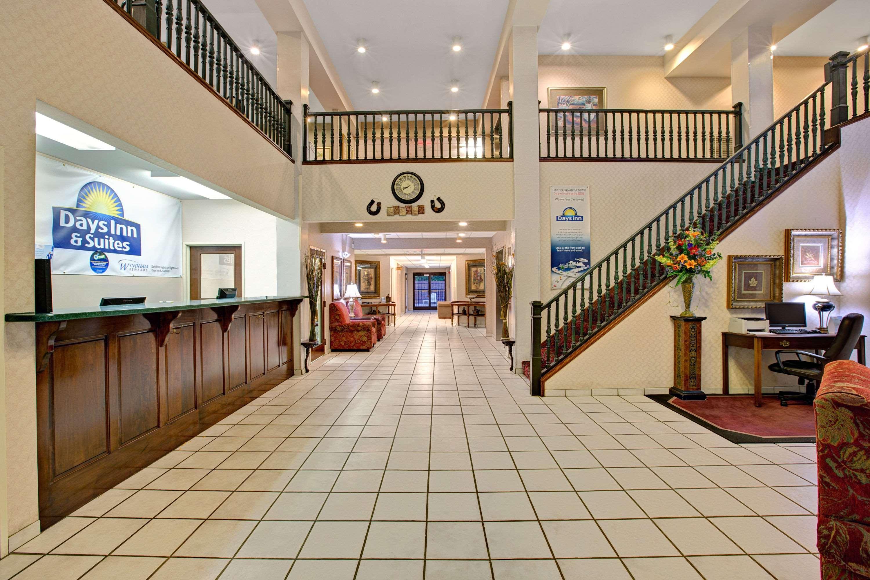 Days Inn & Suites By Wyndham Hickory Eksteriør bilde