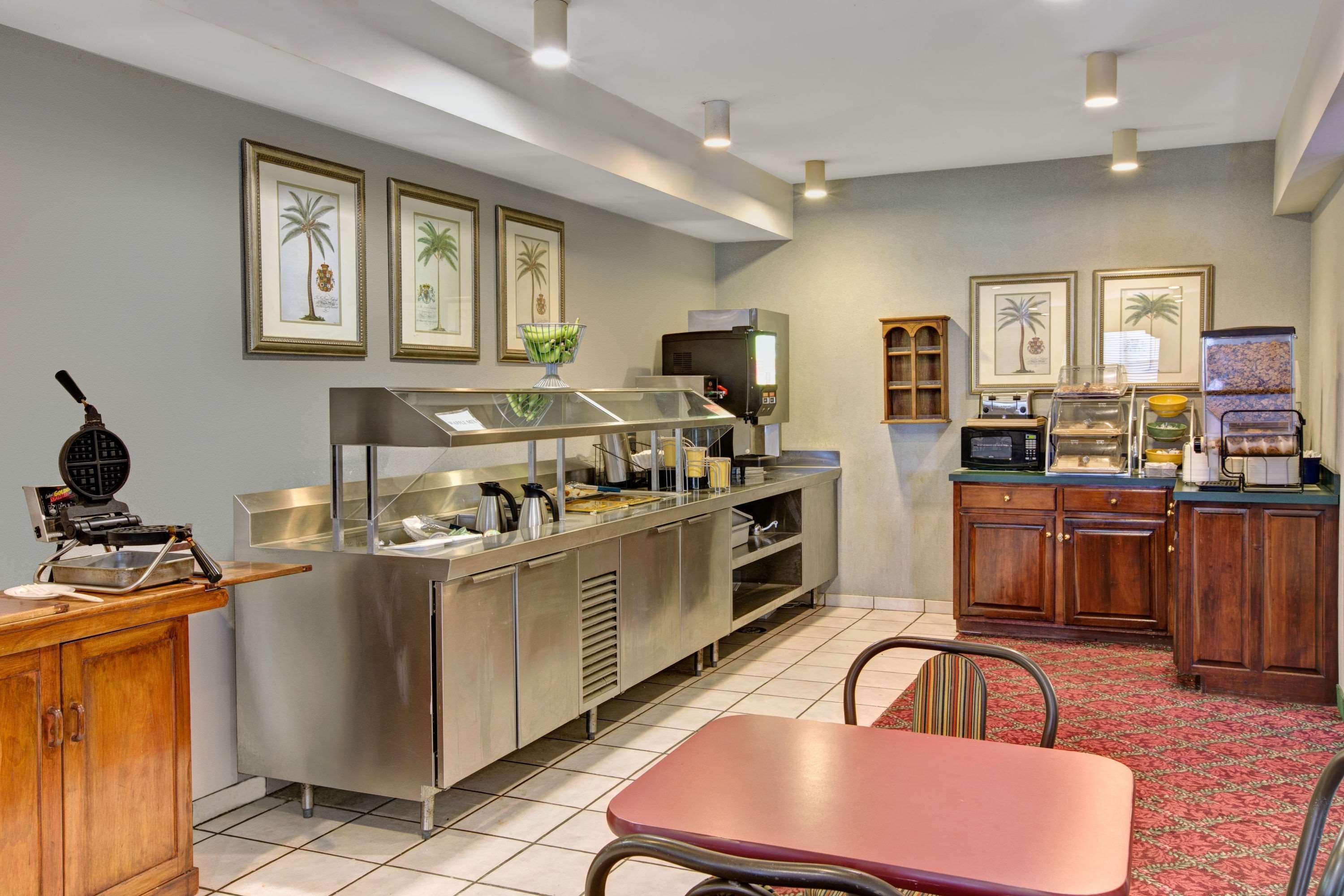 Days Inn & Suites By Wyndham Hickory Eksteriør bilde