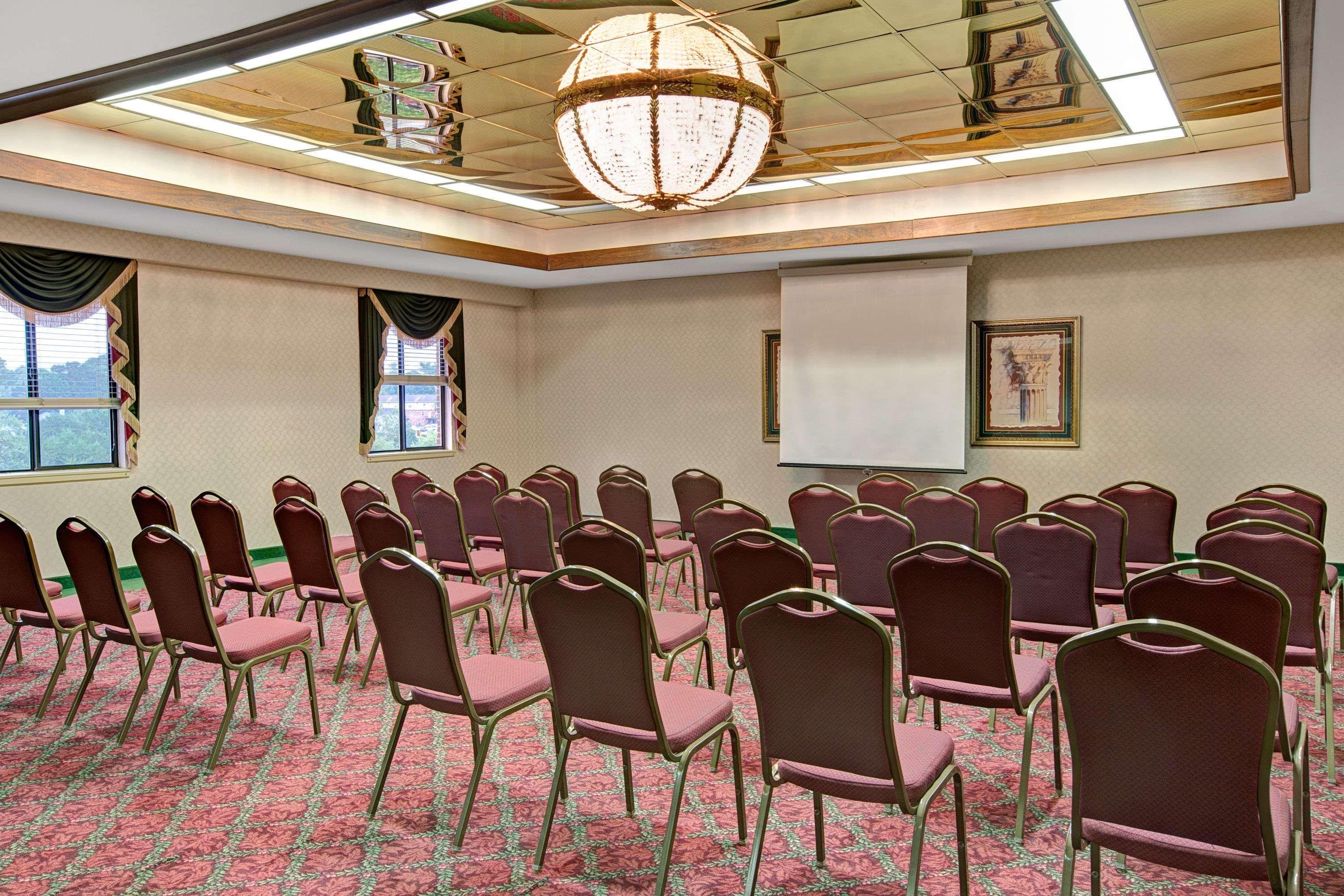 Days Inn & Suites By Wyndham Hickory Eksteriør bilde