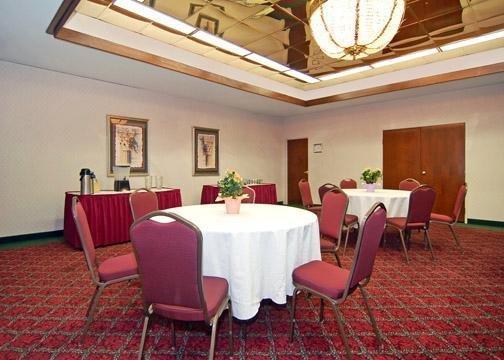 Days Inn & Suites By Wyndham Hickory Eksteriør bilde