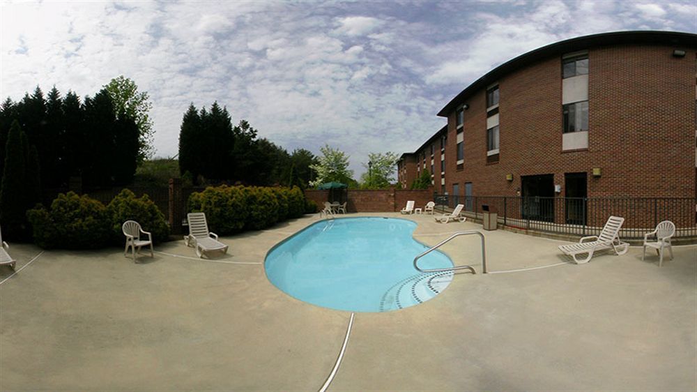 Days Inn & Suites By Wyndham Hickory Eksteriør bilde